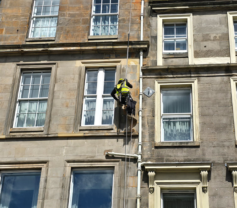 Downpipe Repairs Edinburgh